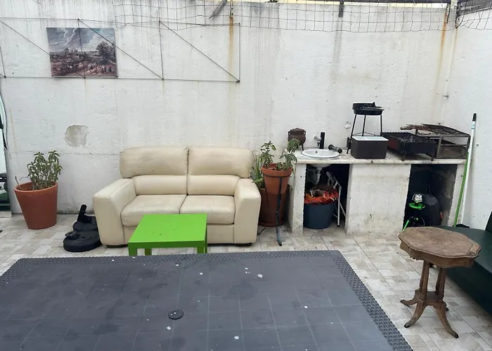 Sintra Hostel Mem Martins